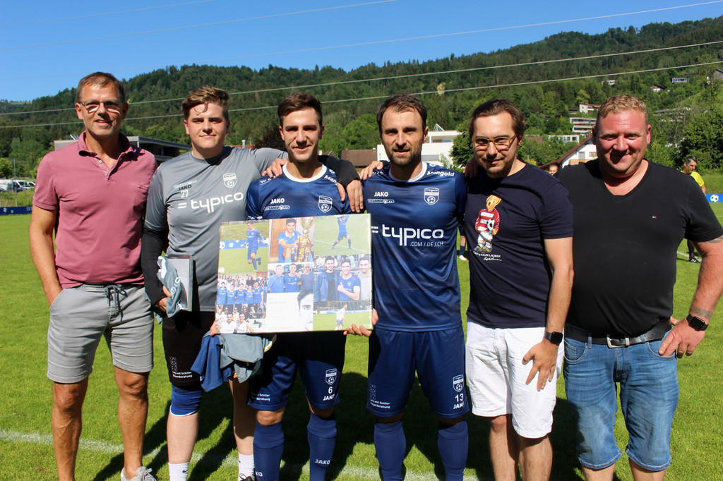 Lochau Fu__ball SVL R__CKBLICK Presse Juni 2022 _2_ ABSCHIED.JPG