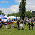 Einladung zum sommerlichen „Kunstmarkt" auf der Promenade am Lochauer Kaiserstrand