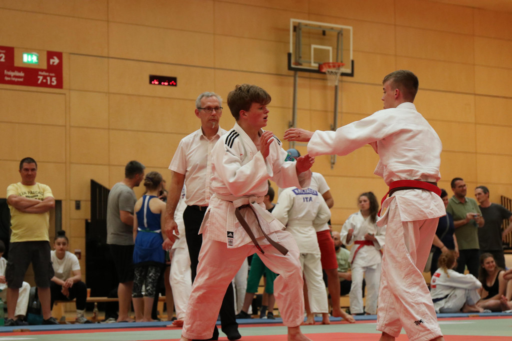 Judo_Messestadtturnier_1262022_74056a936a6a4acfb3818484b855b9d1_9.jpeg