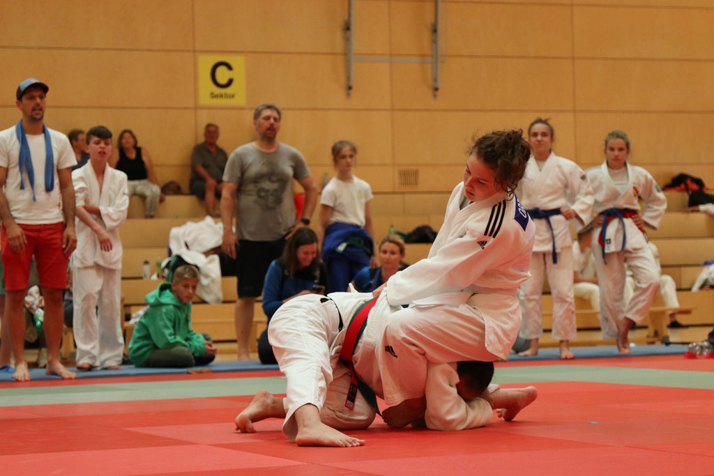 Judo_Messestadtturnier_1262022_74056a936a6a4acfb3818484b855b9d1_18.jpeg