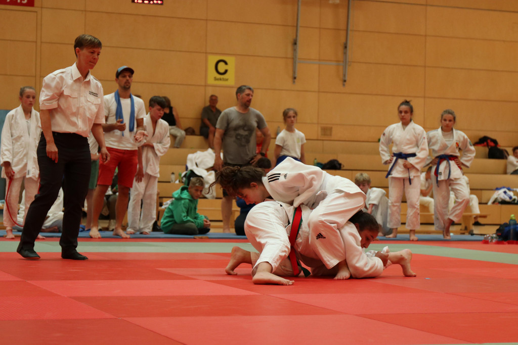 Judo_Messestadtturnier_1262022_74056a936a6a4acfb3818484b855b9d1_19.jpeg