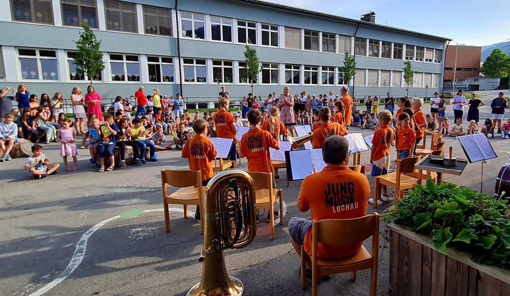 Musikverein RASSELBANDE Werbung Volksschule A AUFTRITT 21-06-2022 _2_.jpg