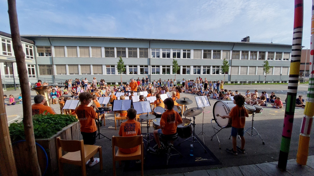 Musikverein RASSELBANDE Werbung Volksschule A AUFTRITT 21-06-2022 _6_.jpg