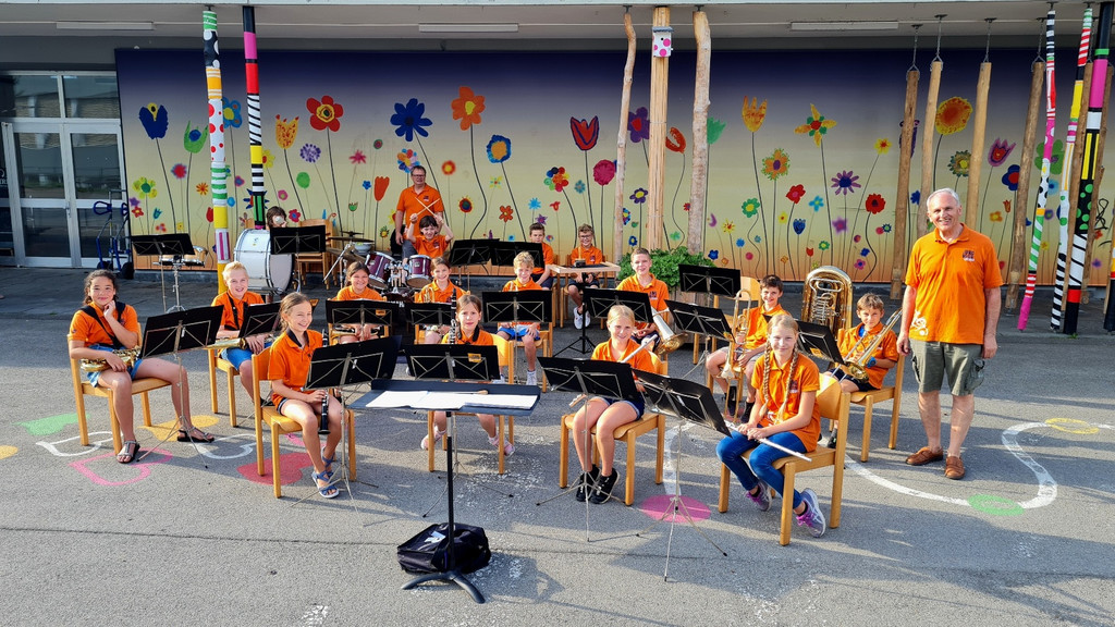 Musikverein RASSELBANDE Werbung Volksschule B ENSEMBLE und GRUPPEN 21-06-2022 _1_.jpg