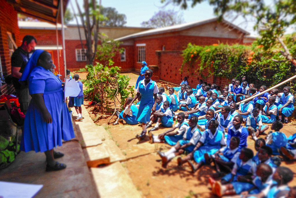 Katete Girls School 1.jpg