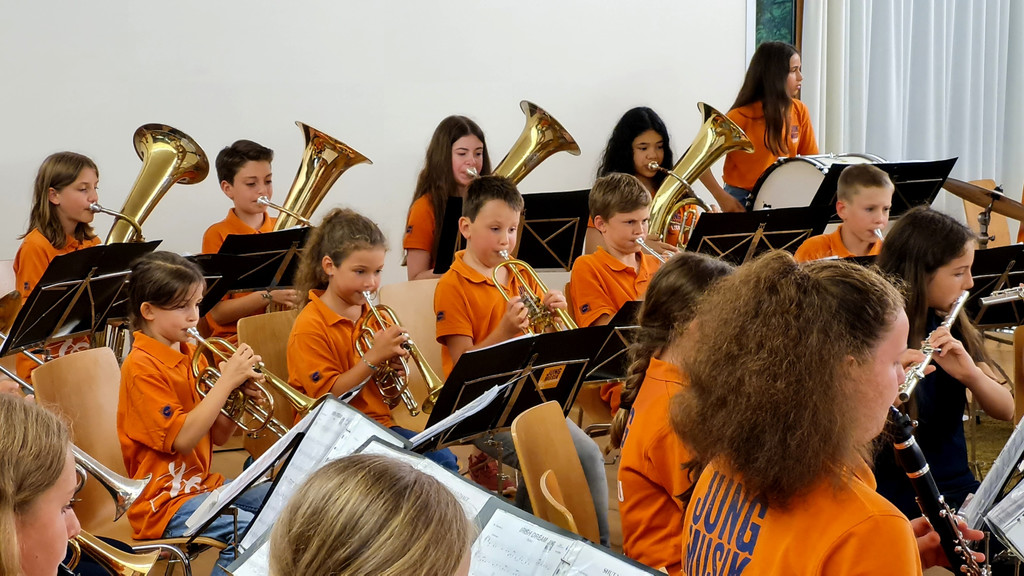 Musikverein SOMMERKONZERT Pfarrplatz TERMIN Juli 2022 _3_.jpg