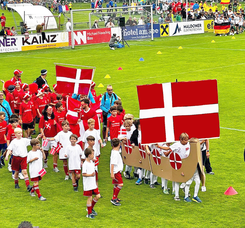Einmarsch Wikinger.jpg