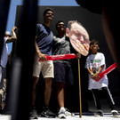 Hot_Dog_Eating_Contest_63857.jpg