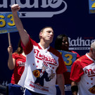 Hot_Dog_Eating_Contest_63217.jpg