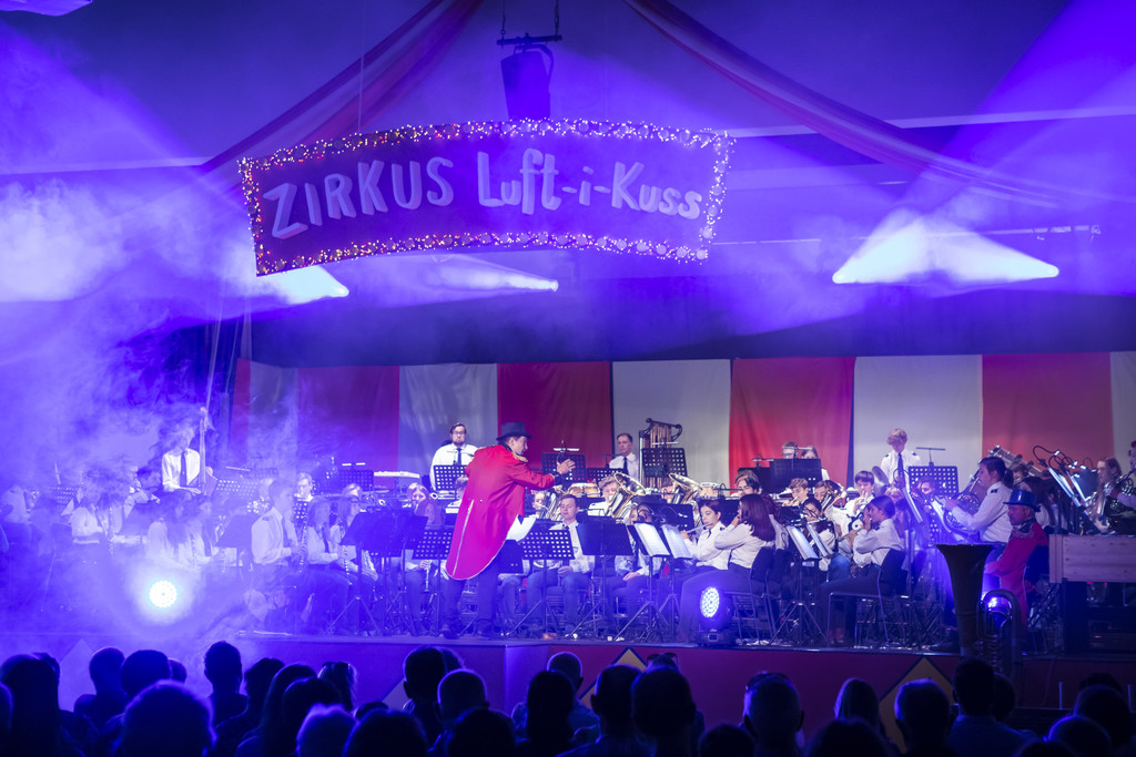 Zirkus Luft-i-Kuss _11_.jpg