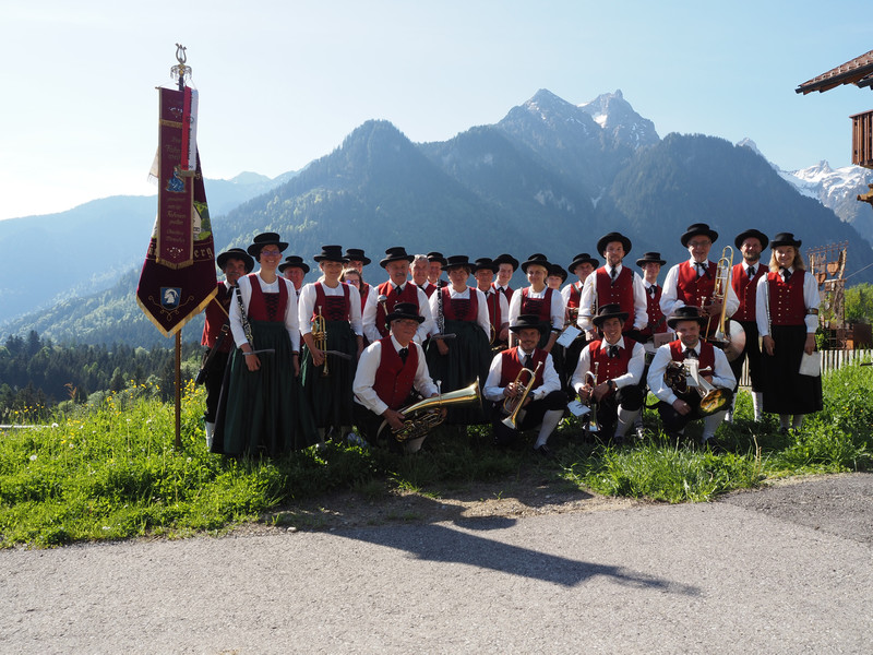 02 Dorfmusik B__rserberg.jpg
