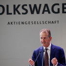 2022-07-22T161821Z_1112795394_RC23HV9ENM4Z_RTRMADP_3_VOLKSWAGEN-CEO.JPG