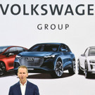 2022-07-22T161525Z_518316403_RC23HV9PYBVD_RTRMADP_3_VOLKSWAGEN-CEO.JPG