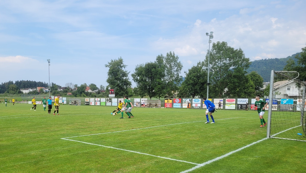 H__rbranz Fu__ball SPIEL H__rbranz gegen Bezau 23-07-2022 _12_.jpg