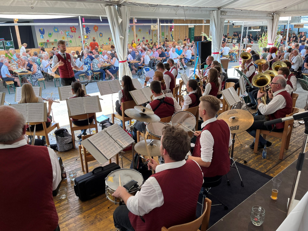 Musikverein DORFFEST Festfotos ALLGEMEIN 24-07-2022 _1_.JPG