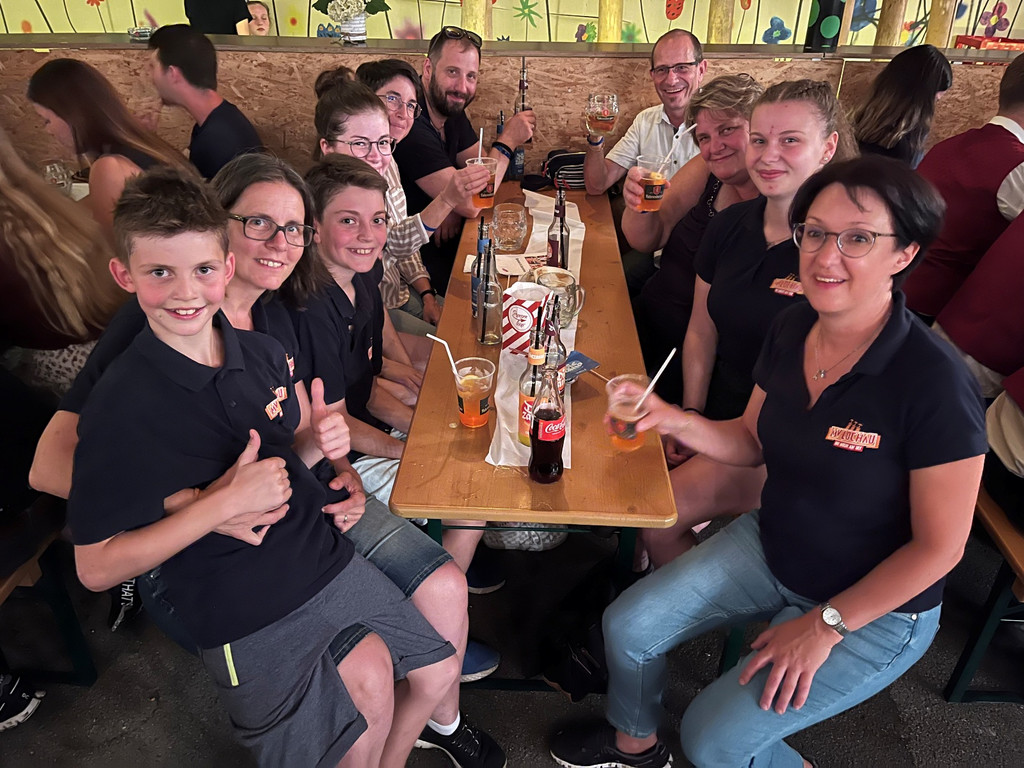 Musikverein DORFFEST Festfotos ALLGEMEIN 24-07-2022 _9_.JPG