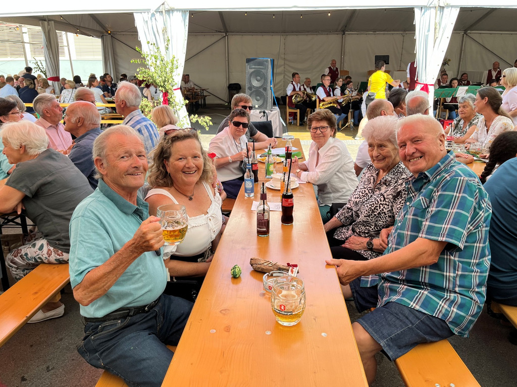 Musikverein DORFFEST Festfotos ALLGEMEIN 24-07-2022 _14_.JPG