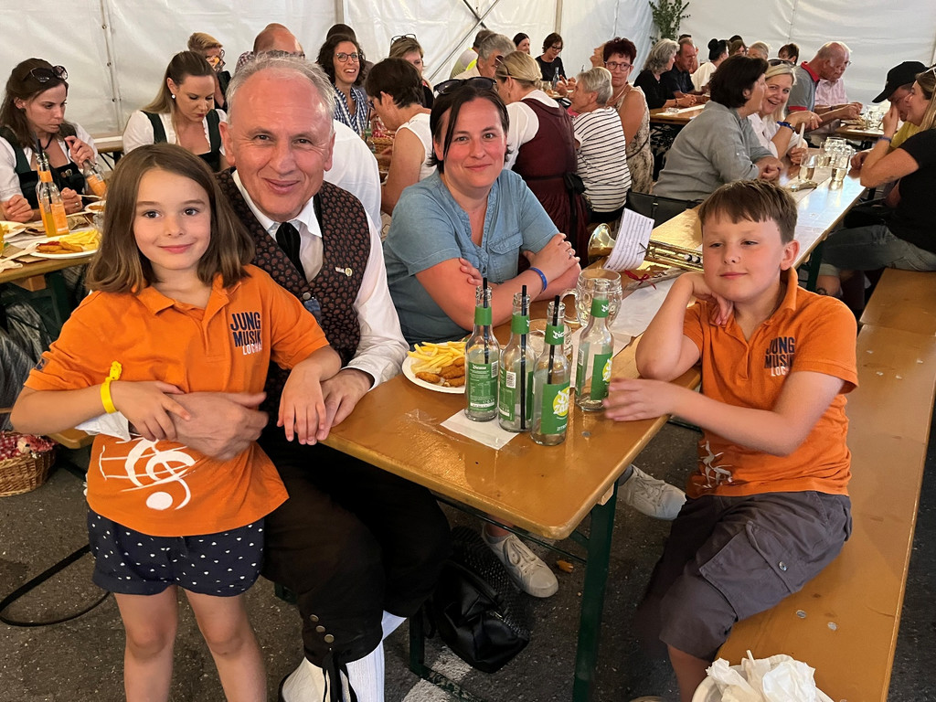 Musikverein DORFFEST Festfotos ALLGEMEIN 24-07-2022 _21_.JPG