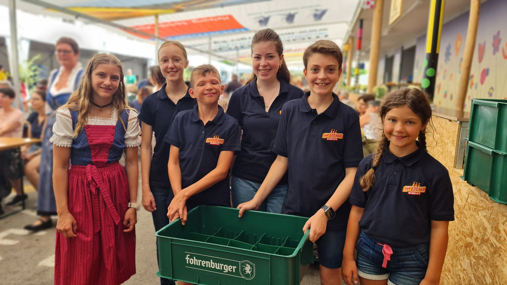 Musikverein DORFFEST Festfotos ALLGEMEIN 24-07-2022 _25_.jpg