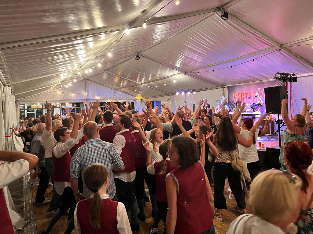 Musikverein DORFFEST Festfotos ALLGEMEIN 24-07-2022 _40_.JPG