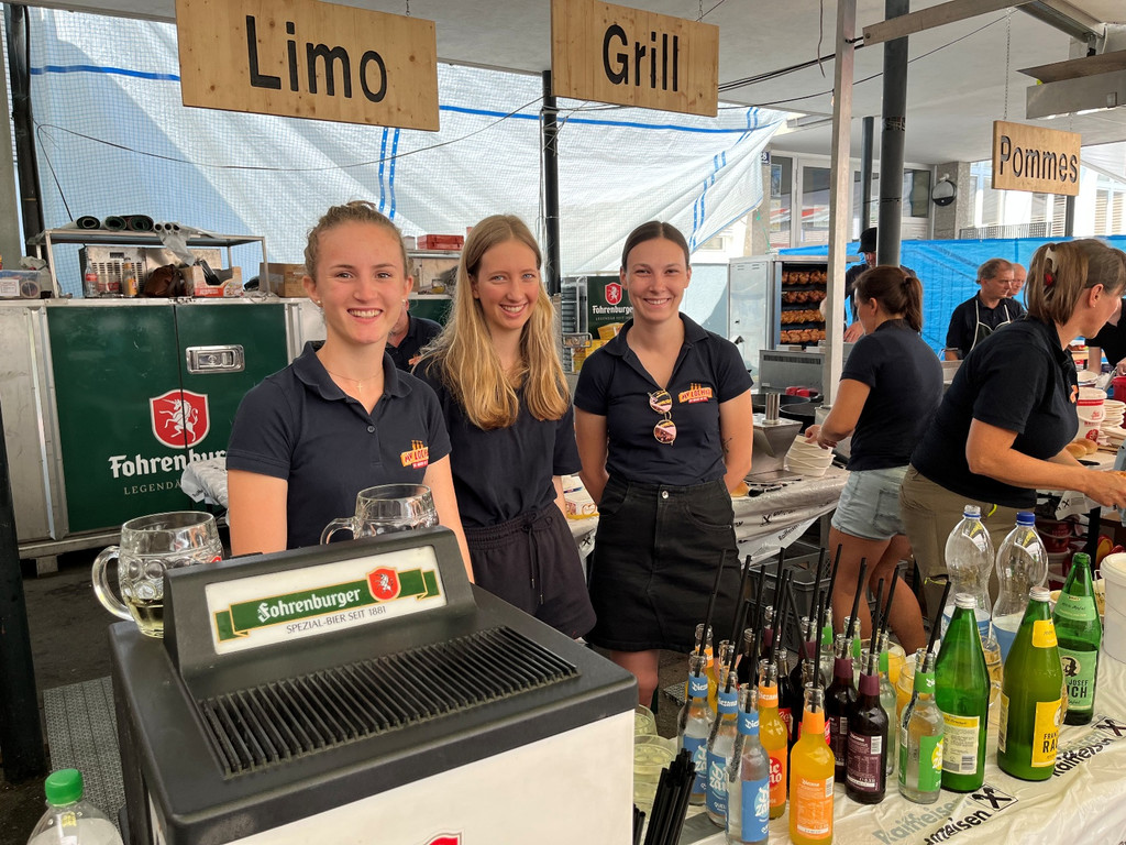 Musikverein DORFFEST Festfotos ALLGEMEIN 24-07-2022 _59_.JPG