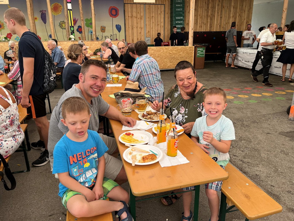 Musikverein DORFFEST Festfotos ALLGEMEIN 24-07-2022 _61_.JPG