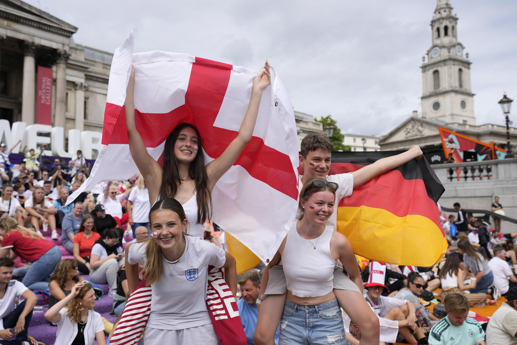 England_Germany_Euro_2022_Women_Soccer_78701.jpg