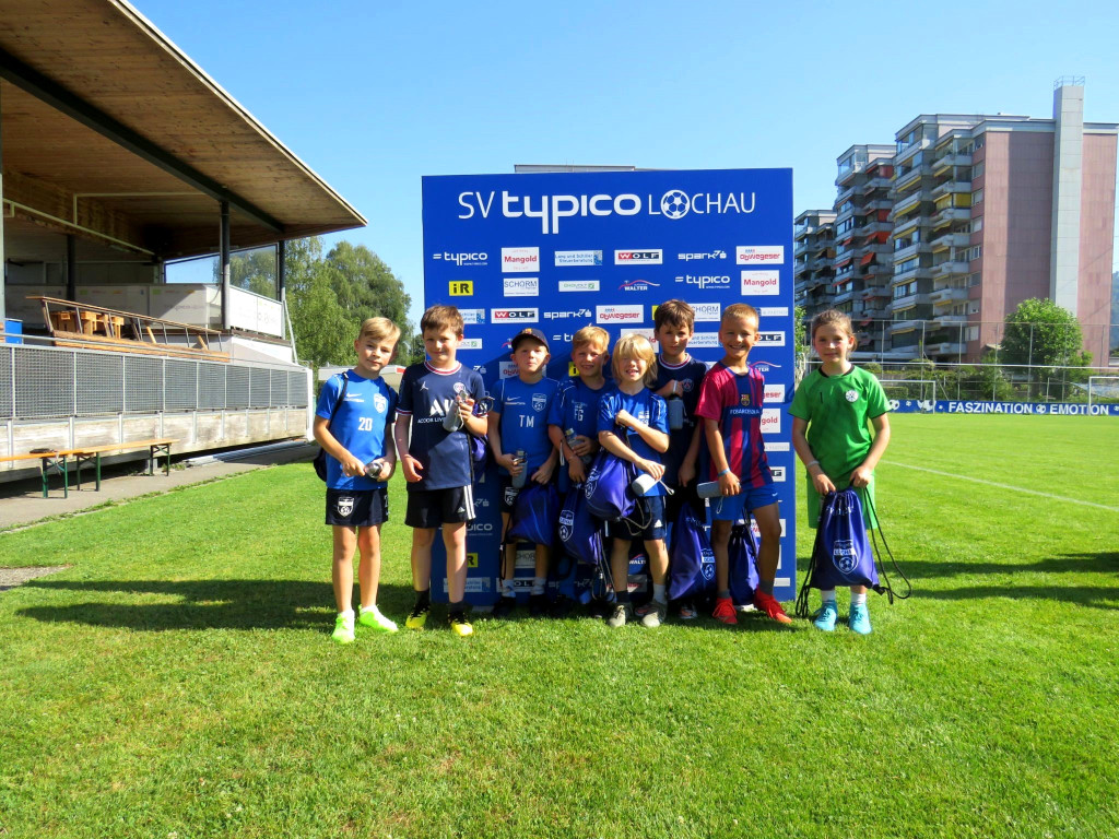 Fu__ball NACHWUCHS CAMP AAA Gruppen mit Tafel 27-07-2022 _3_.jpg