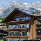 Niederreiter_Au__enansicht_Berge.jpg