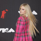 2021-09-13T002739Z_1412915683_HP1EH9D01A01S_RTRMADP_3_AWARDS-VMA.JPG