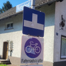 Verkehr NEU C TAFELN und MARKIERUNGEN auf Stra__en 08-08-2022 _13_.jpg