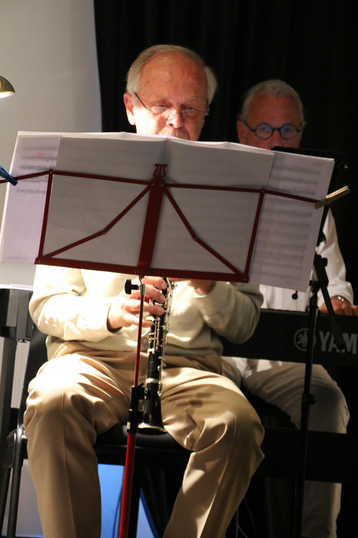 IMG_4030a.jpg