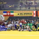 2_Teamfoto_alle.jpg