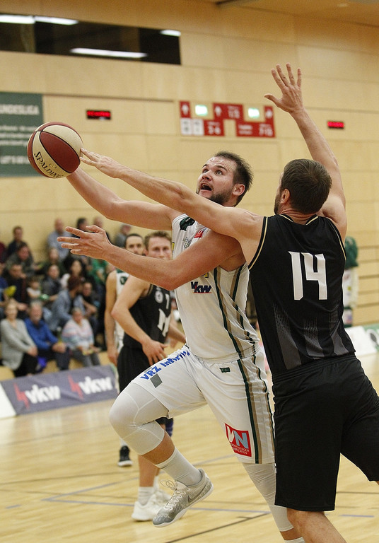 58-_AZA0620.JPG
