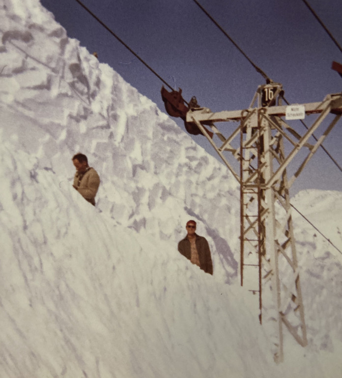 DHZimmermannSchnee.jpg