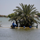 2022-09-01T173135Z_1751391429_RC2H7W9YSXRJ_RTRMADP_3_PAKISTAN-WEATHER-FLOODS.JPG
