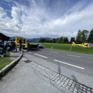 Egg-Großdorf: Motorrad kollidiert mit Radfahrerin