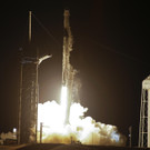 SpaceX_Crew_Launch_63760.jpg