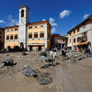 2022-09-16T115419Z_1150046014_RC2AIW9BCB7X_RTRMADP_3_EUROPE-WEATHER-ITALY-FLOODS.JPG