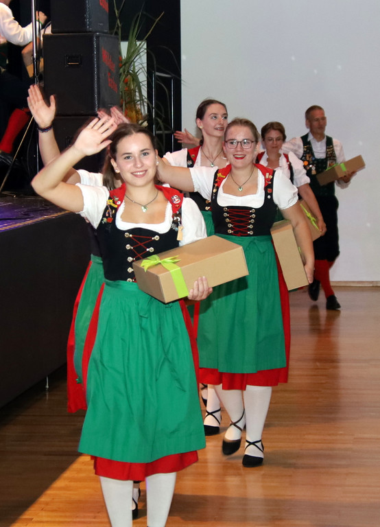 Trachten _68_.JPG