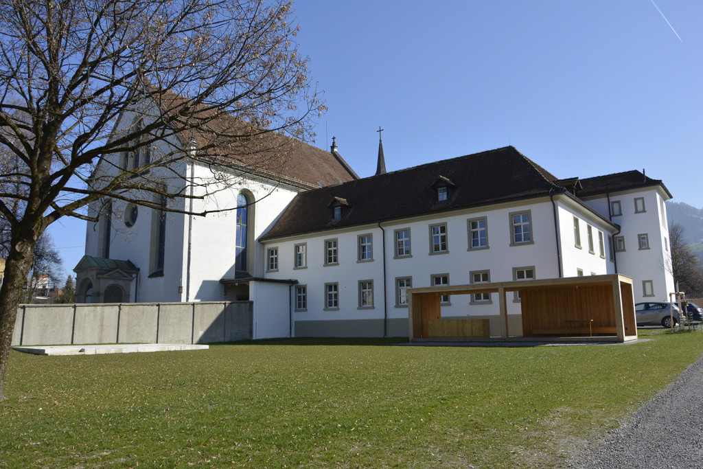 Kloster.JPG