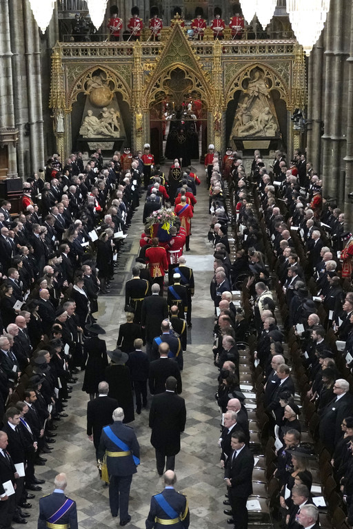 Britain_Royals_Funeral_43263.jpg