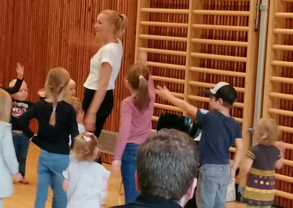 Ingrid Hofer im Fuchshaus.jpg