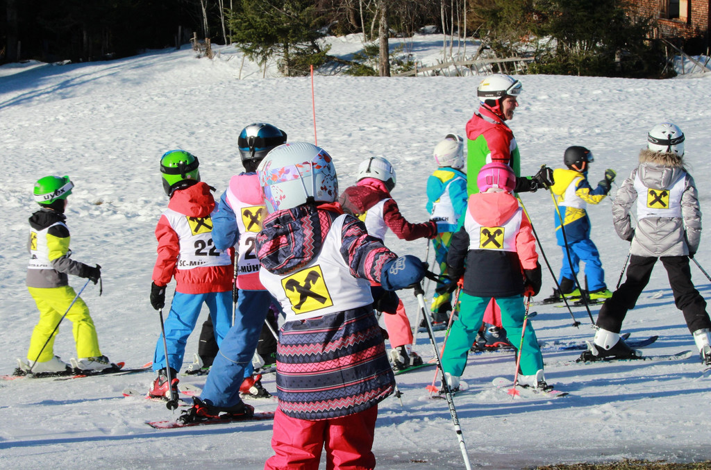20211231 WeihnachtsSch__lerSkikurs01.JPG