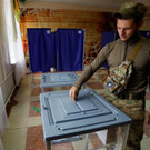 2022-09-27T074223Z_2008668626_RC2IPW9DUDMJ_RTRMADP_3_UKRAINE-CRISIS-REFERENDUMS-DONETSK.JPG