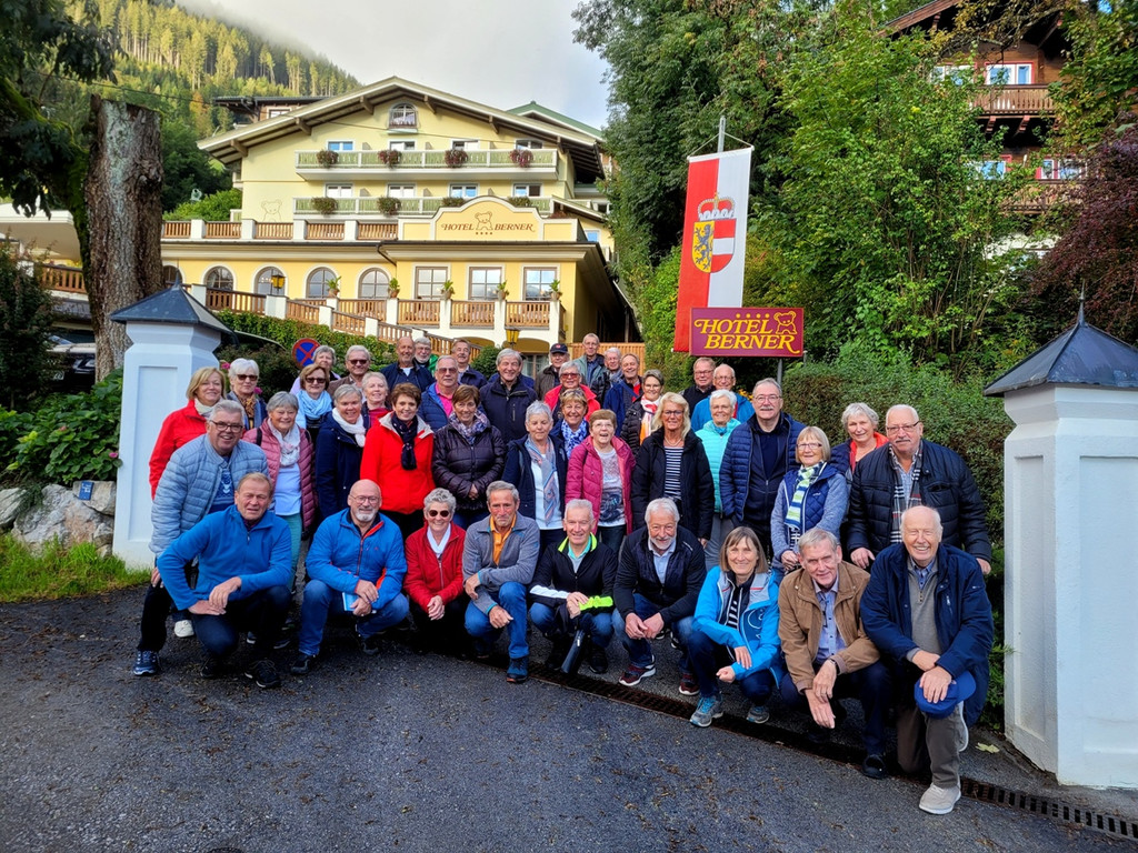 Jahrgang 1952 AUSFLUG zum 70er nach ZELL AM SEE 19-09-2022 _1_.jpg