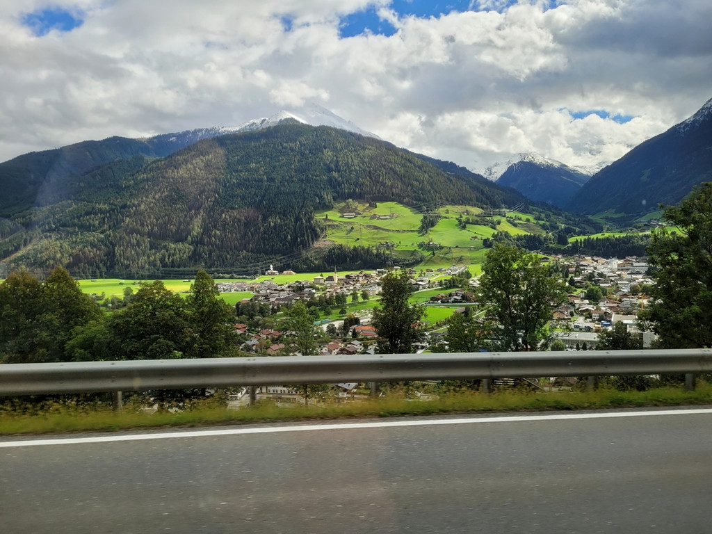 Jahrgang 1952 AUSFLUG zum 70er nach ZELL AM SEE 19-09-2022 _17_.jpg