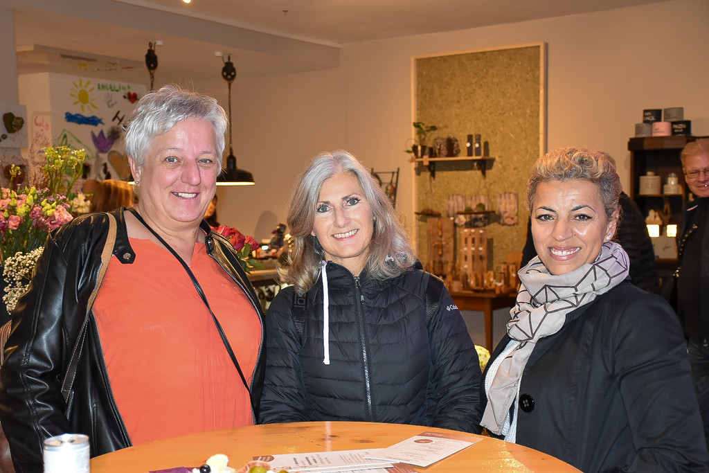 20221001_ausser-gew__hnlich_Diana Binder-5.jpg