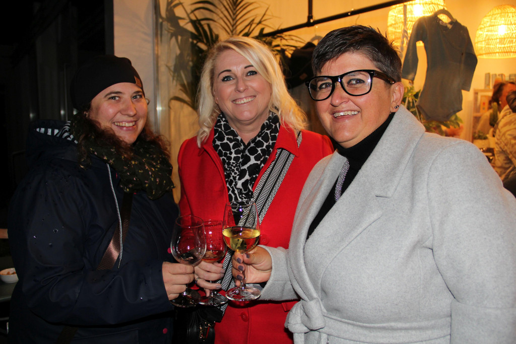 Marina Sch__nherr_ Elke Moosbrugger_ Susanne Sch__nherr.JPG