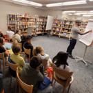 B__cherei LESUNG Falk ZAPF Holzapfel f__r Mittelschule B Lesung UND Illustration11-10-2022 _8_.jpg